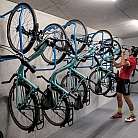 Bike Hotel Lago Maggiore - Locale biciclette con officina
