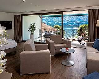 Corner Junior Suite