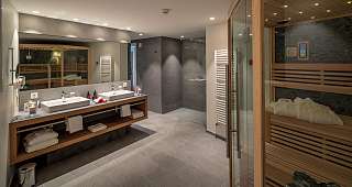 HGS LM CornerJuniorSuite Bagno DL4I7276 Web